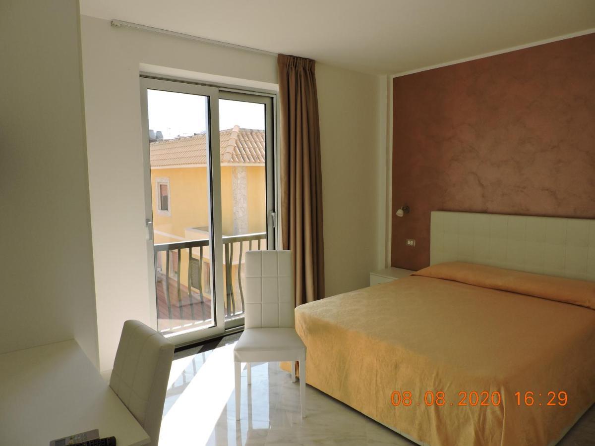 B&B Aquila Reale Portopalo Di Capo Passero エクステリア 写真
