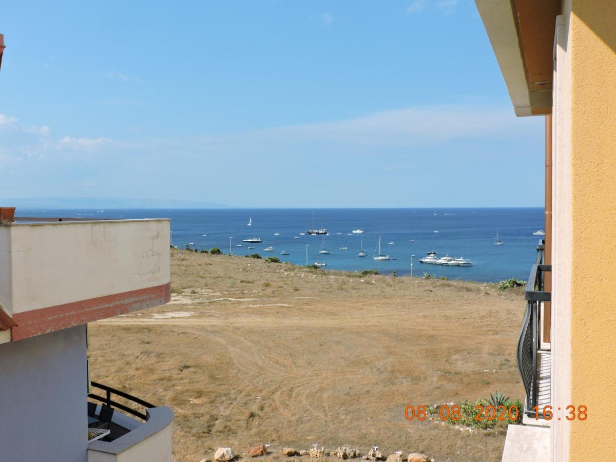 B&B Aquila Reale Portopalo Di Capo Passero エクステリア 写真