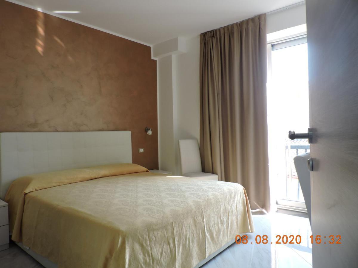 B&B Aquila Reale Portopalo Di Capo Passero エクステリア 写真