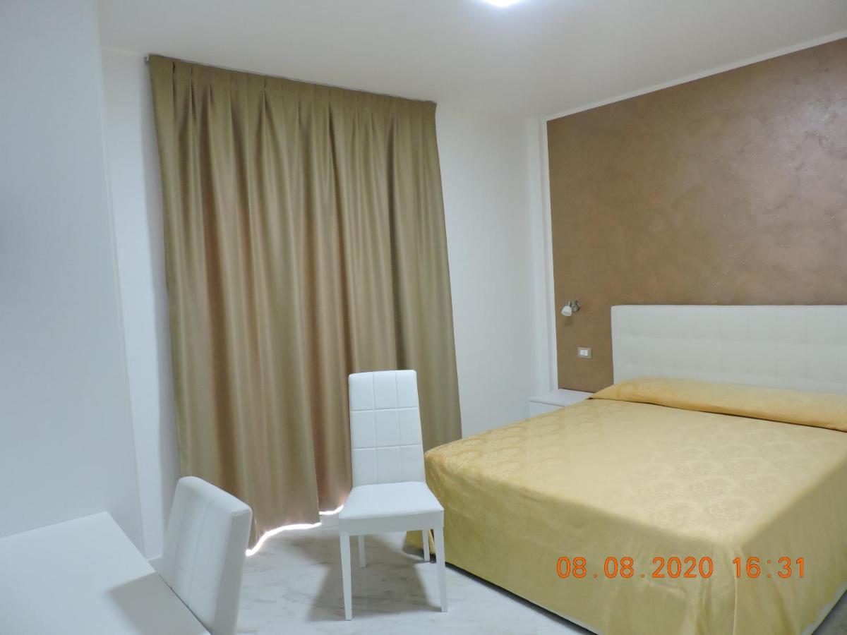 B&B Aquila Reale Portopalo Di Capo Passero エクステリア 写真