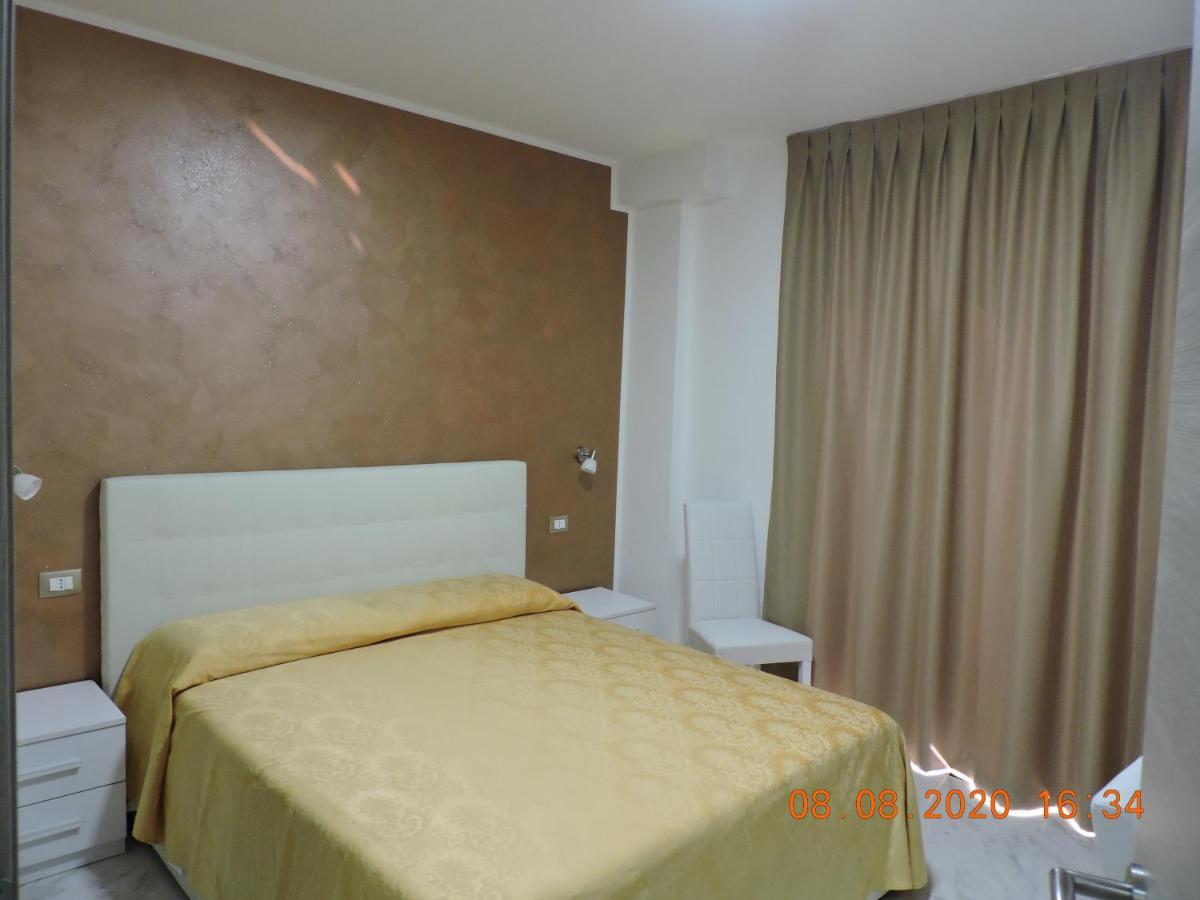 B&B Aquila Reale Portopalo Di Capo Passero エクステリア 写真