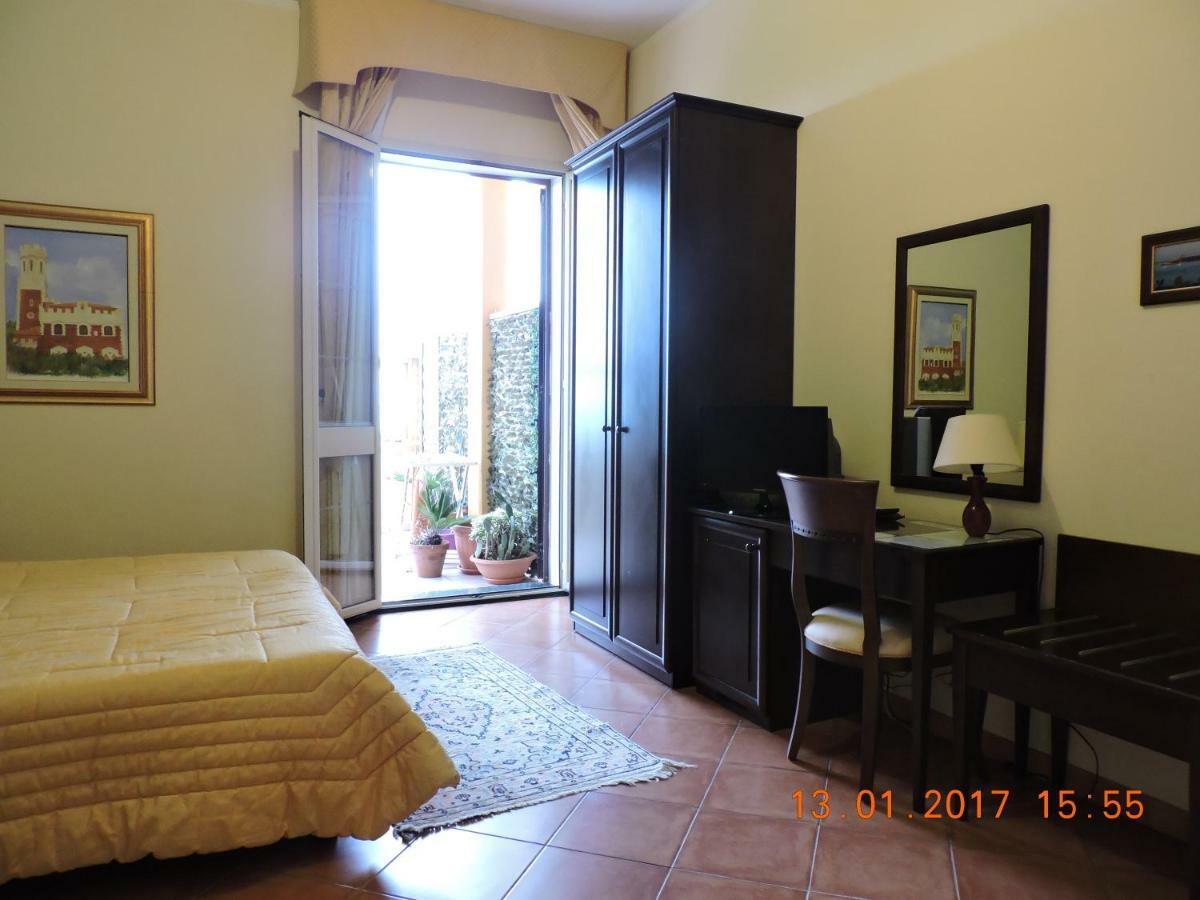B&B Aquila Reale Portopalo Di Capo Passero エクステリア 写真